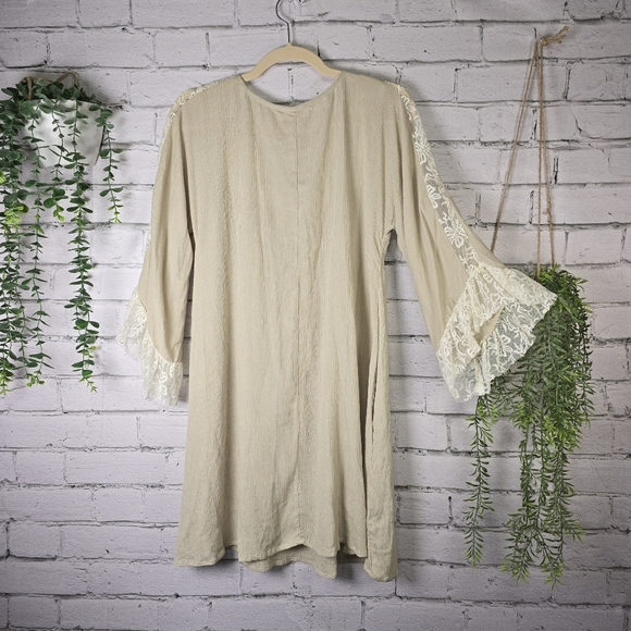 Umgee Soft Khaki Dress Bell Sleeve With Lace Detail MINI LENGTH Size Small - Picture 2 of 9